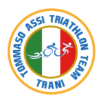 logo triathlon team